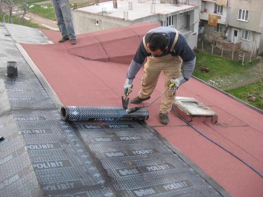 Selçuk EPDM Kauçuk Çatı – düz çatıda arduvazlı bitümlü membran serimi